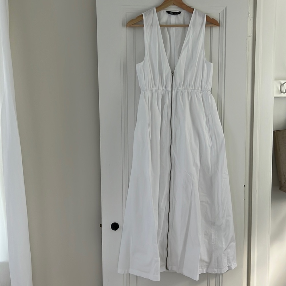 Zara poplin zip dress